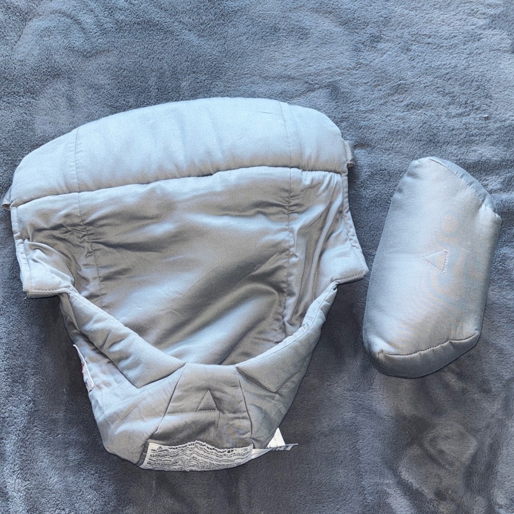 ERGObaby ergo baby easy snug gray